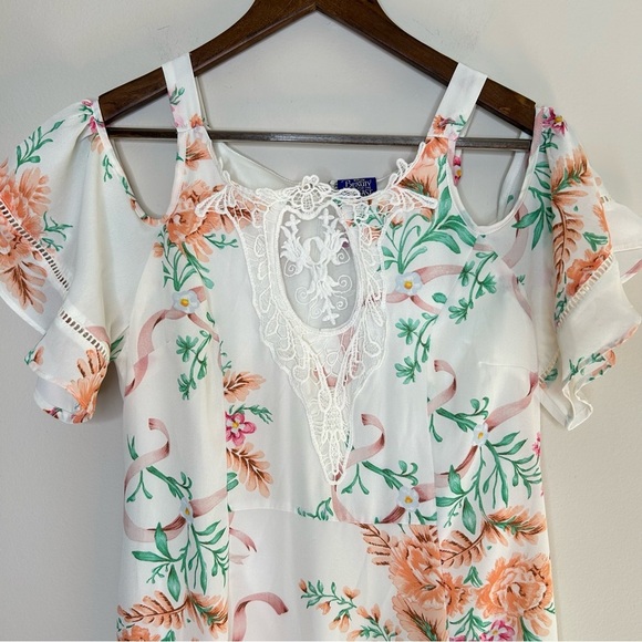 Beauty and the Beast Floral Dress Cold Shoulder Asymmetrical Hem Medium - Picture 3 of 10